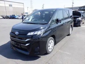 Toyota Noah X PACKAGE, 8 seat 2022
