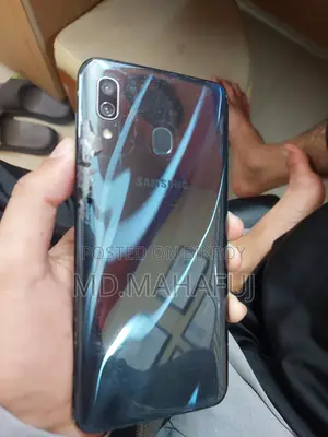 Samsung Galaxy A30 4/64 (Used)