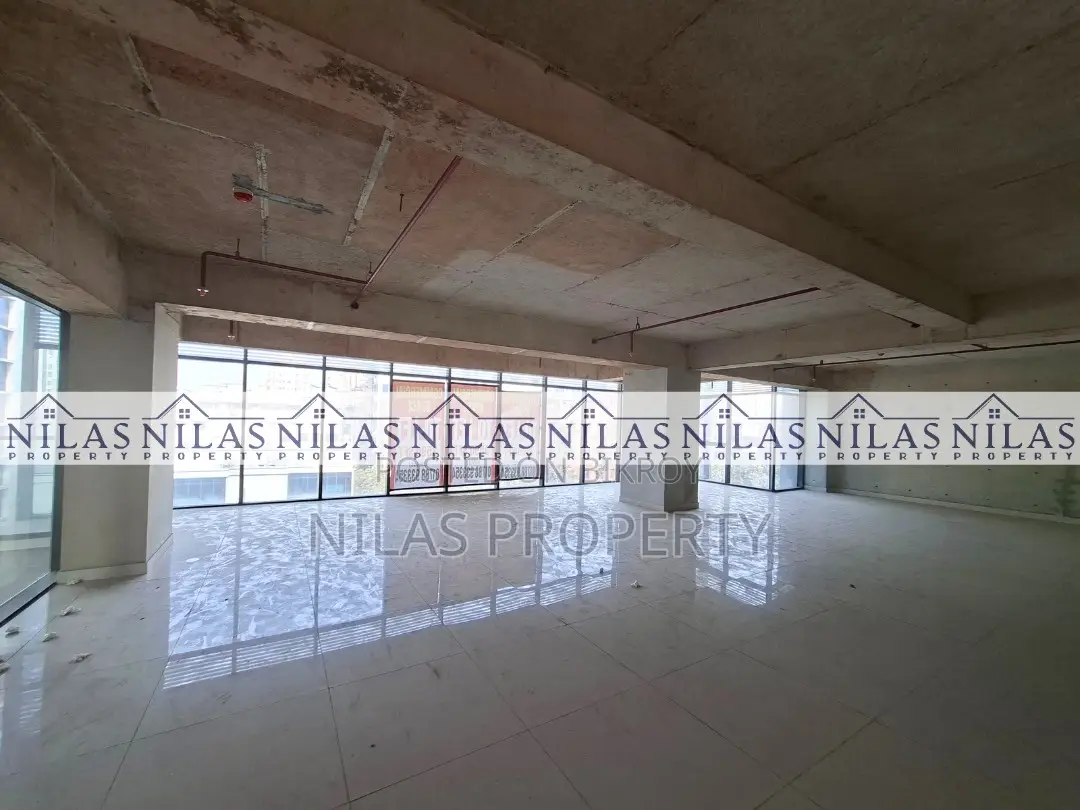 Modern Commercial Space Rent in Industrial Zone