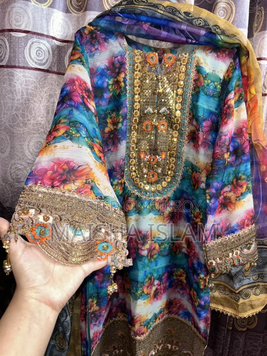 Wanna Sell This Dress