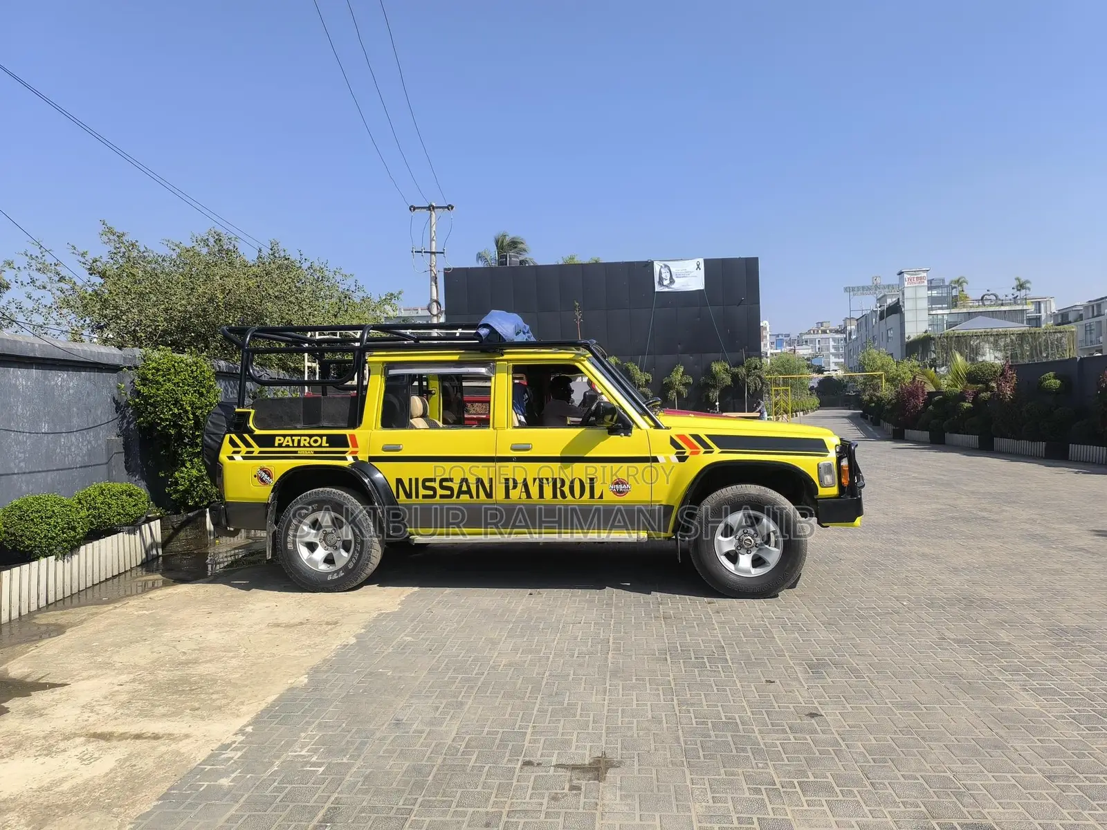 Nissan Patrol y60 2000