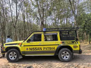 Nissan Patrol y60 2000