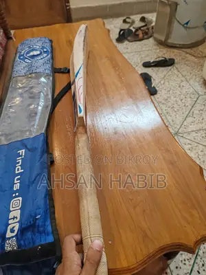 Wooden Cricket Bat