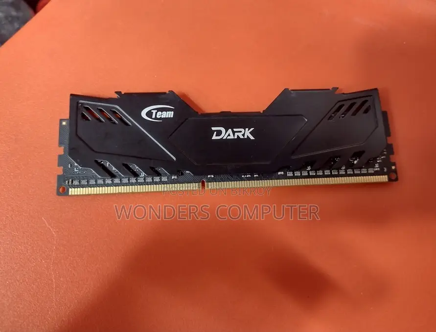 Team Dark 4GB DDR3-1600 Desktop RAM (Team Group) Single Stick