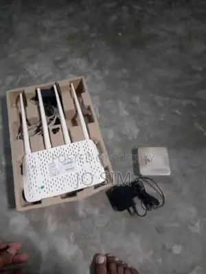 Tenda Home Router F-6 Model with Expion ONU