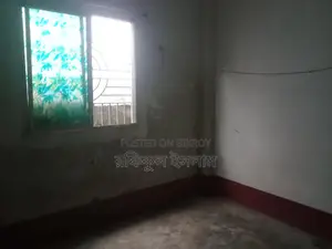 1 Room Sublet