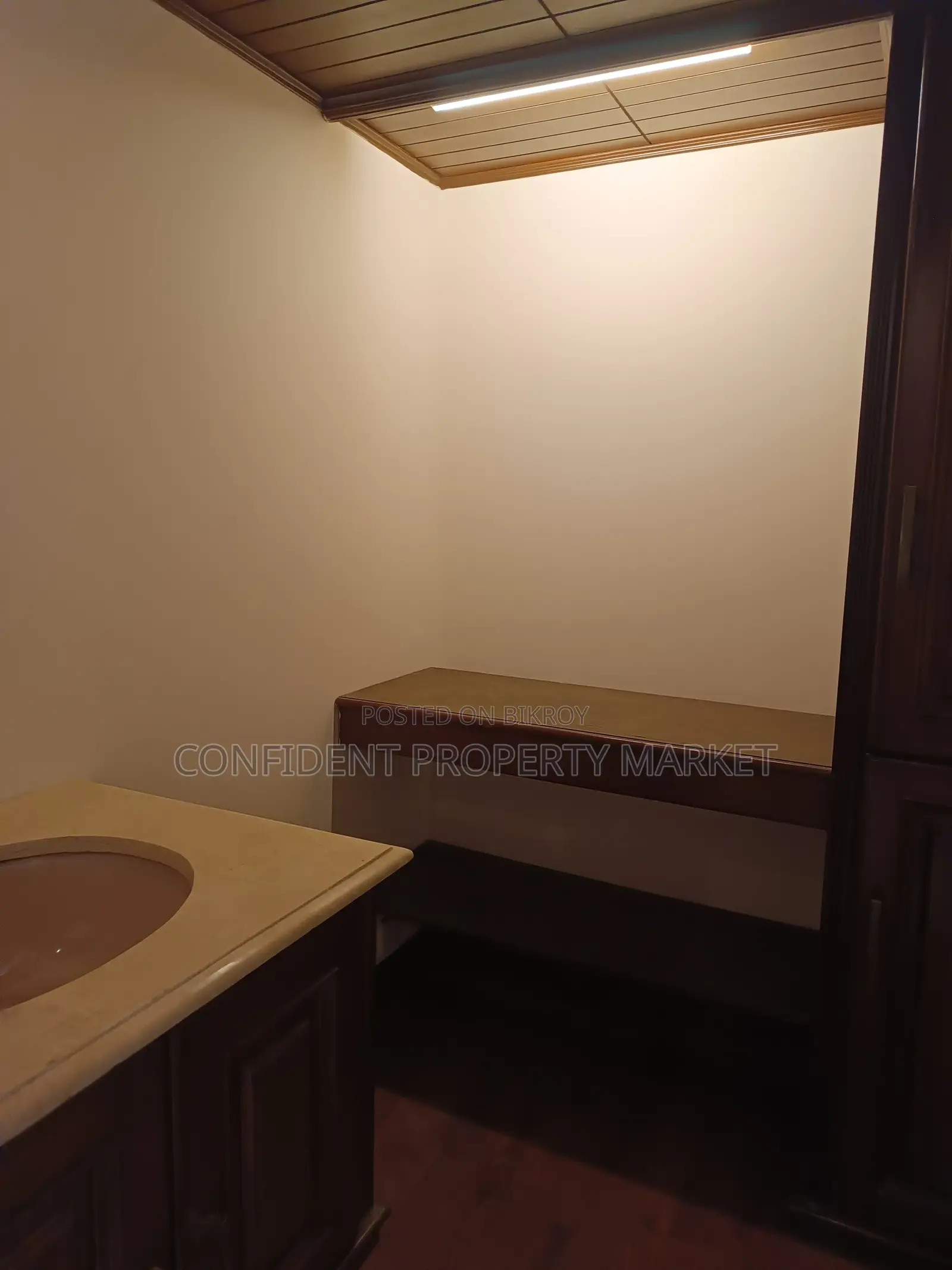 Flat For Rent In Baridhara