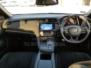 Honda Insight ex black style pkg 2021