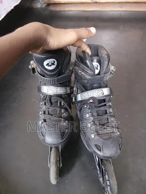 Skating Shoes
