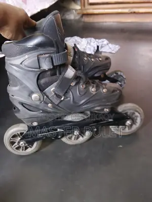 Skating Shoes