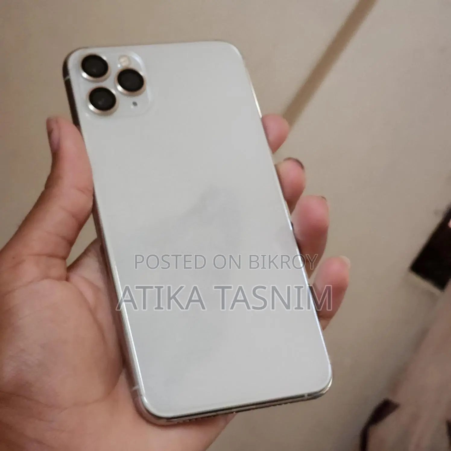 Apple iPhone 11 Pro Max (Used)