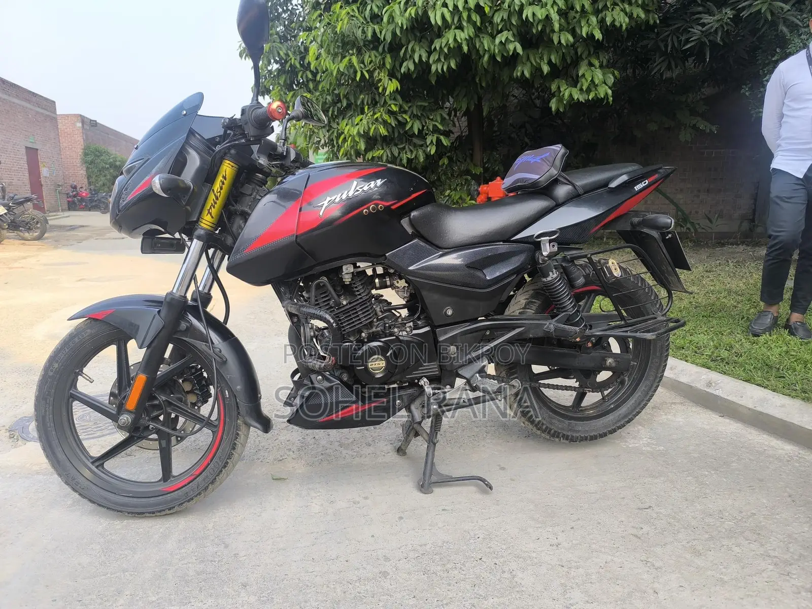 Bajaj Pulsar 150 . 2022