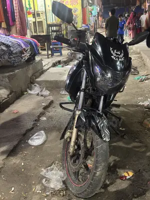TVS APACHE RTR 150 . 2019
