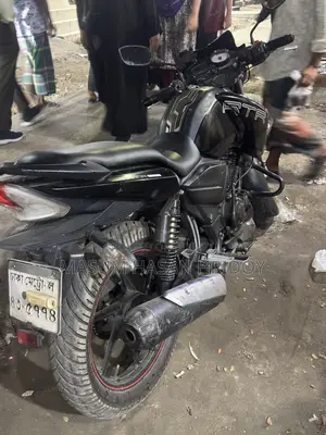 TVS APACHE RTR 150 . 2019