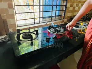 Disnie Glass Top Gas Stove 2 Burner – Ready to Use