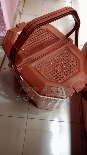 বিড়ালকে ক্যারি করার ঝুড়ি
