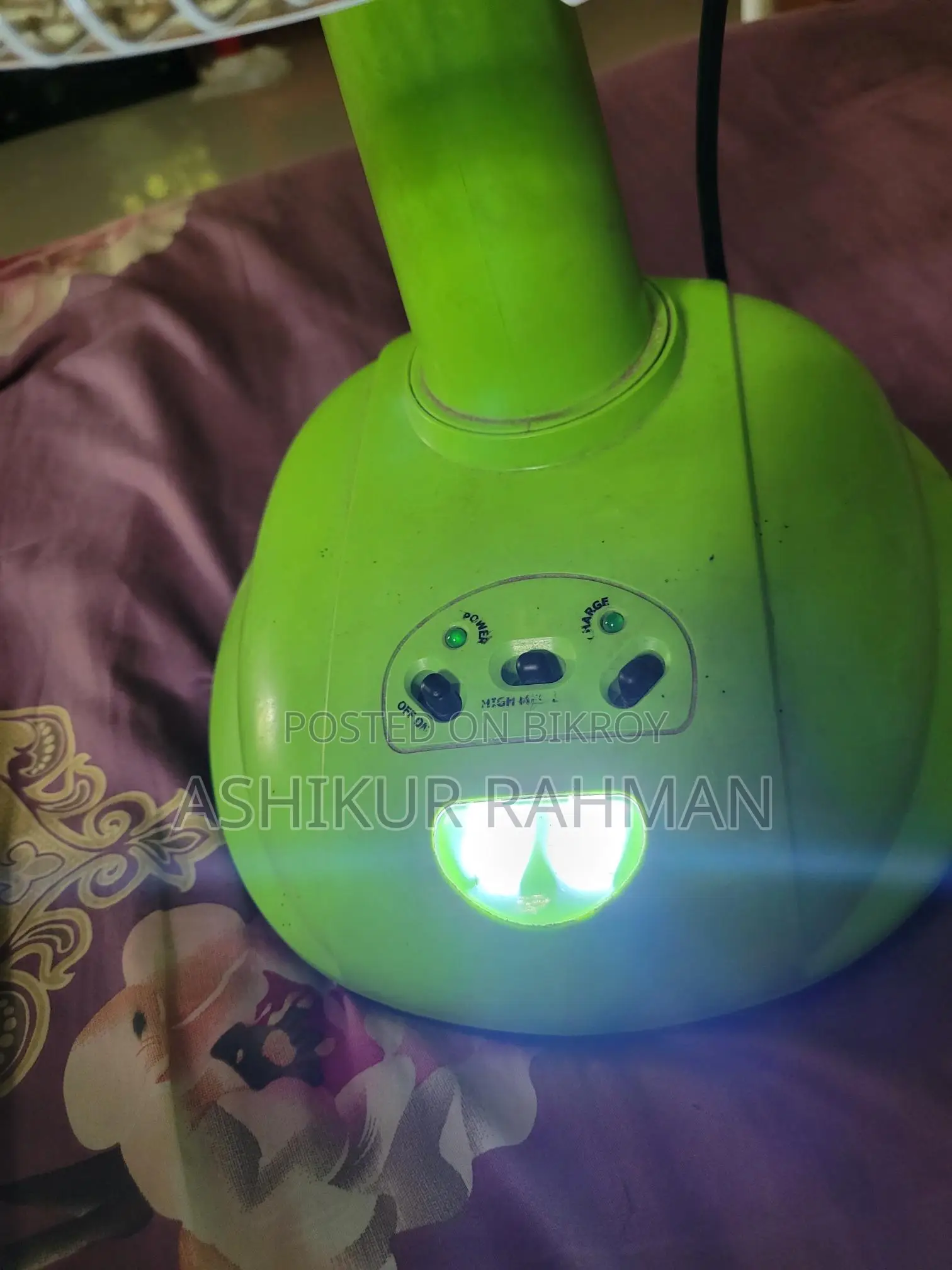 Walton 14-inch Rechargeable Table Fan