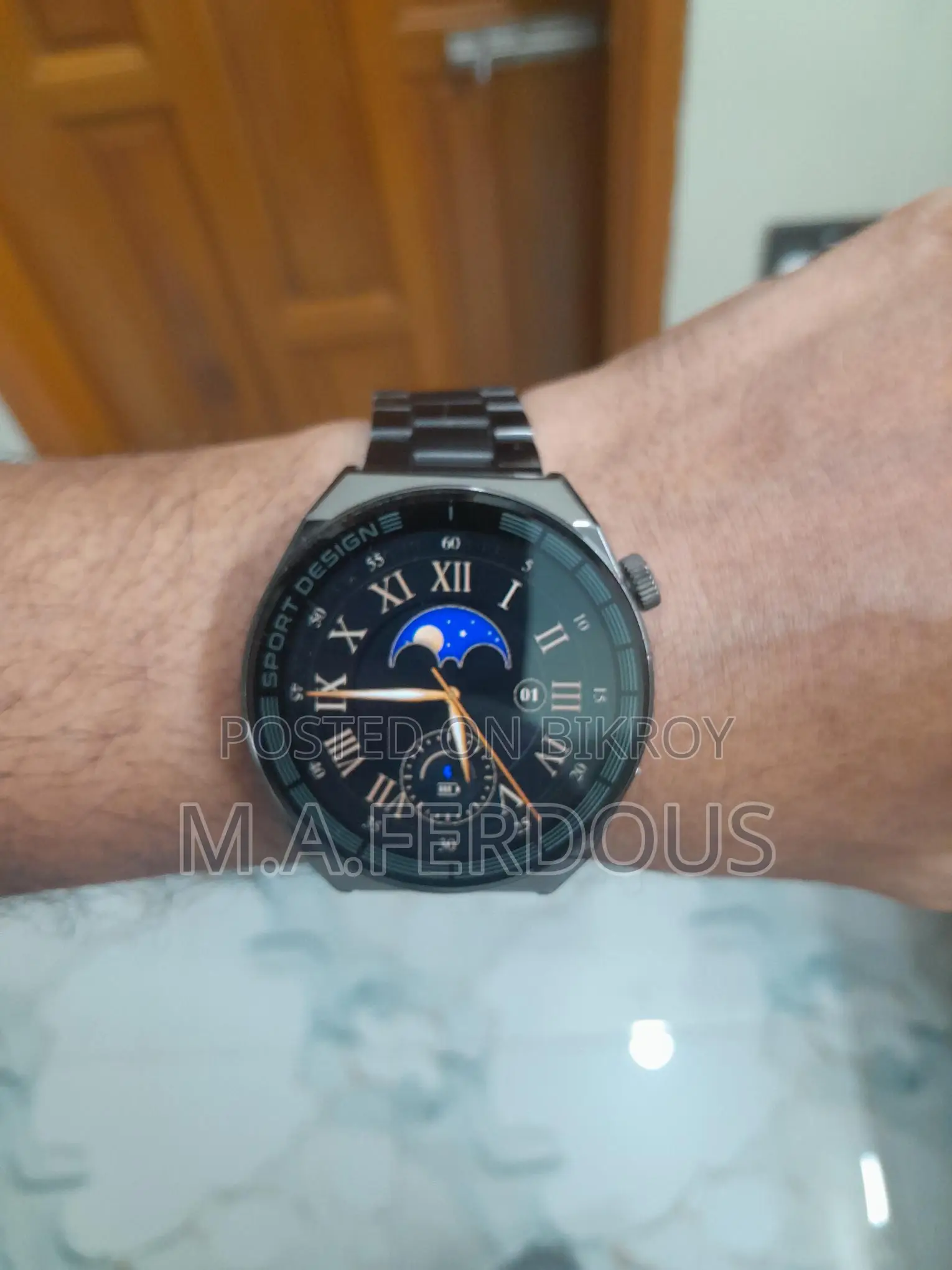 High-quality digital watch imported from abroad.