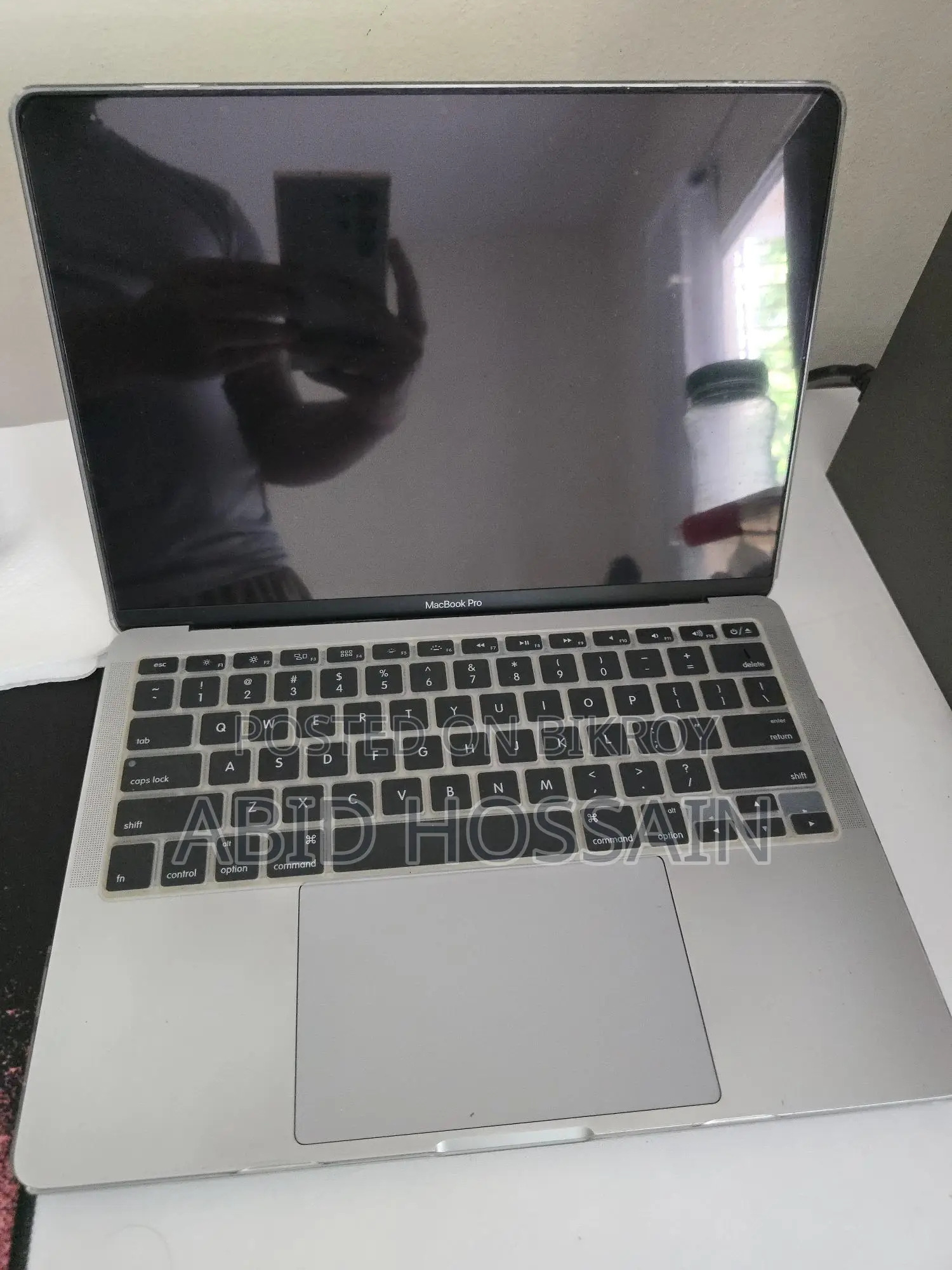 Macbook Pro 2017 Sell Post