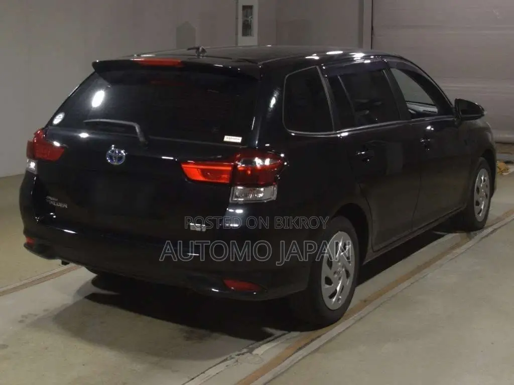 Toyota Fielder EX 2022