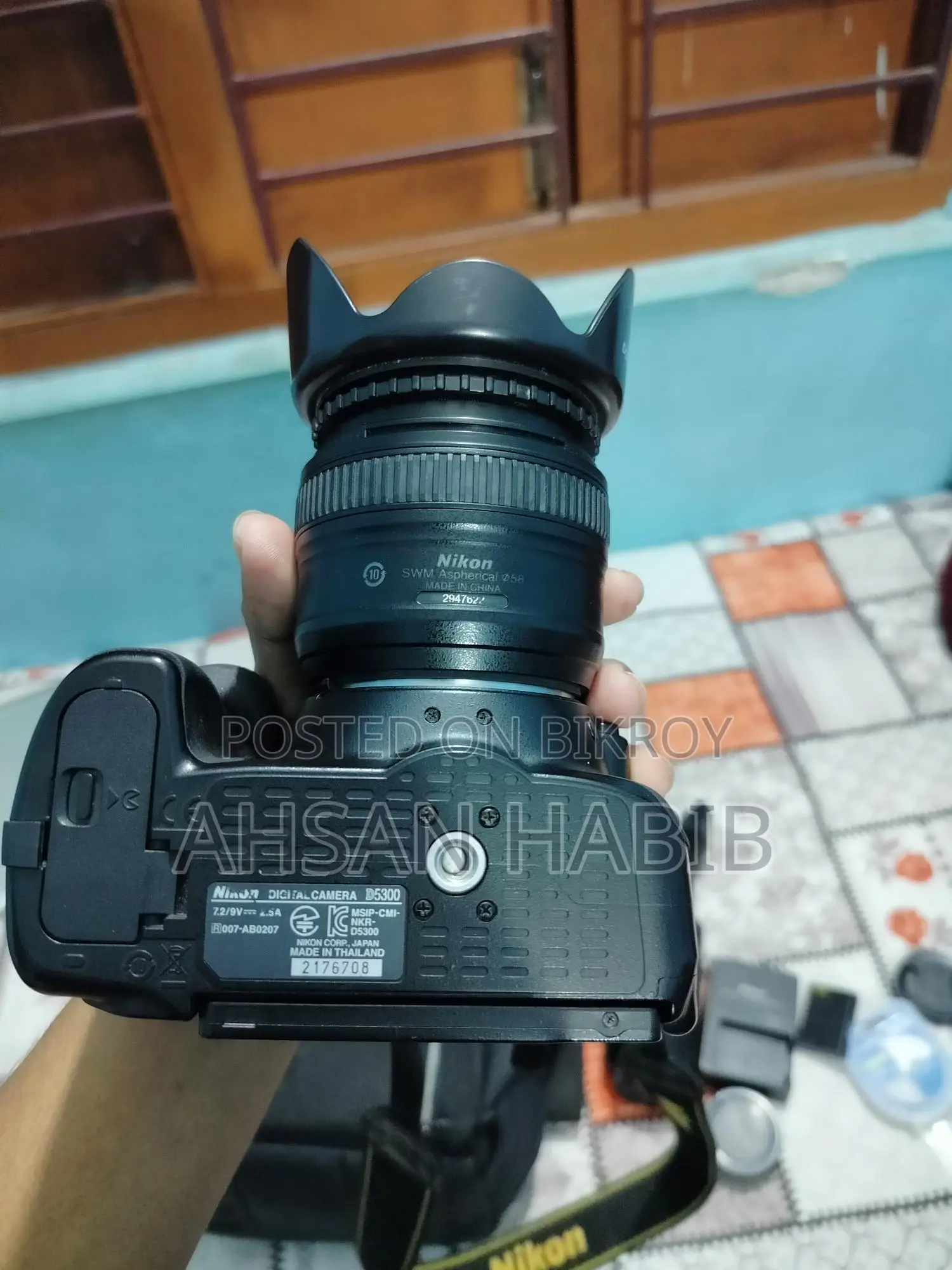 Nikon D5300 with zoom and prime lens for sell