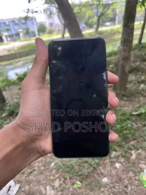 Samsung Galaxy S22 (ব্যবহৃত)
