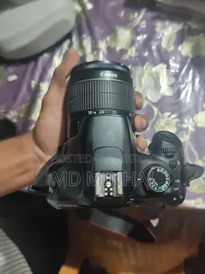 Canon 1200 D (used)