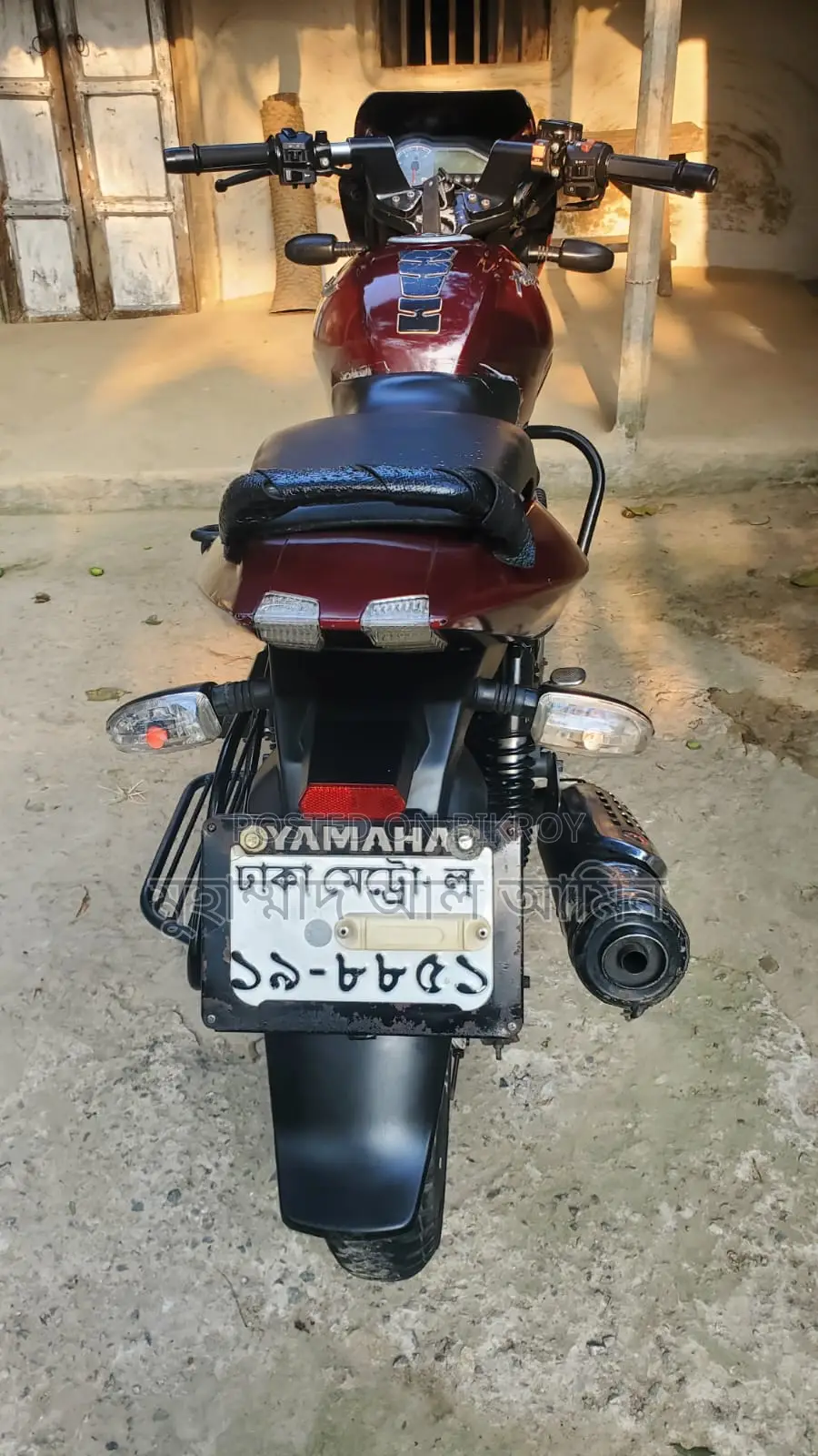 Bajaj Pulsar 150 . 2012