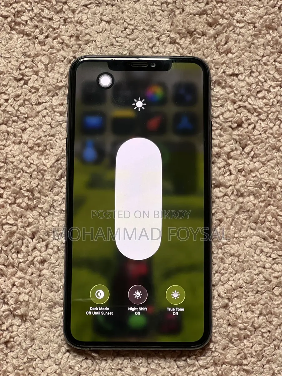 Apple iPhone 11 Pro Max . (Used)