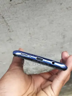 Samsung Galaxy A30 4-64 (Used)