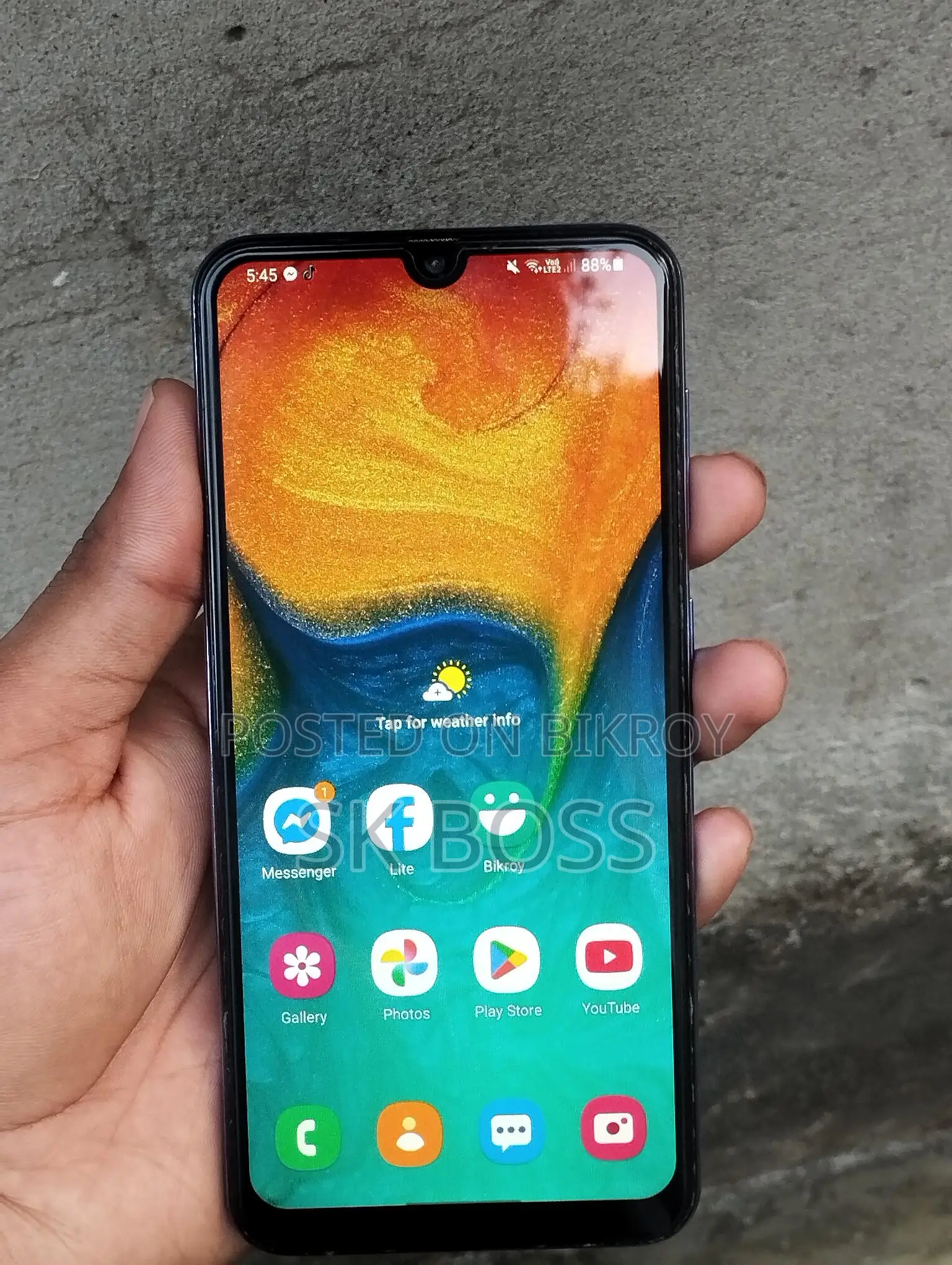 Samsung Galaxy A30 4-64 (Used)