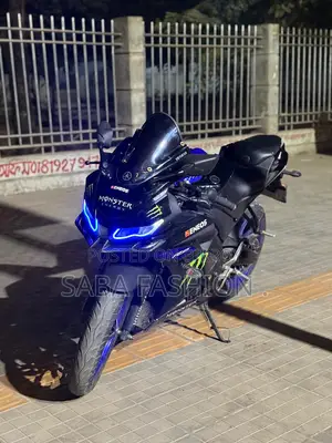 Yamaha R15 . ২০২১