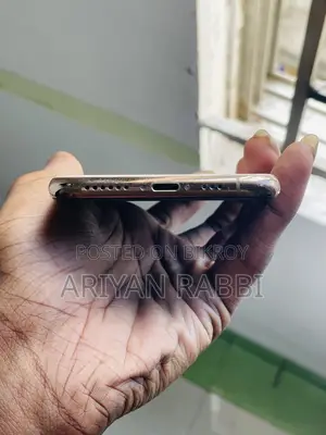 Apple iPhone XS (64) (ব্যবহৃত)