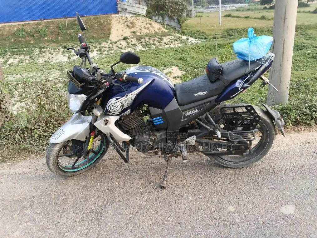 Yamaha FZ 2014 Blue