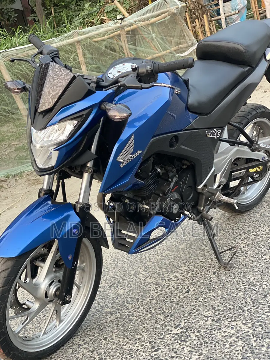Honda Hornet 2022