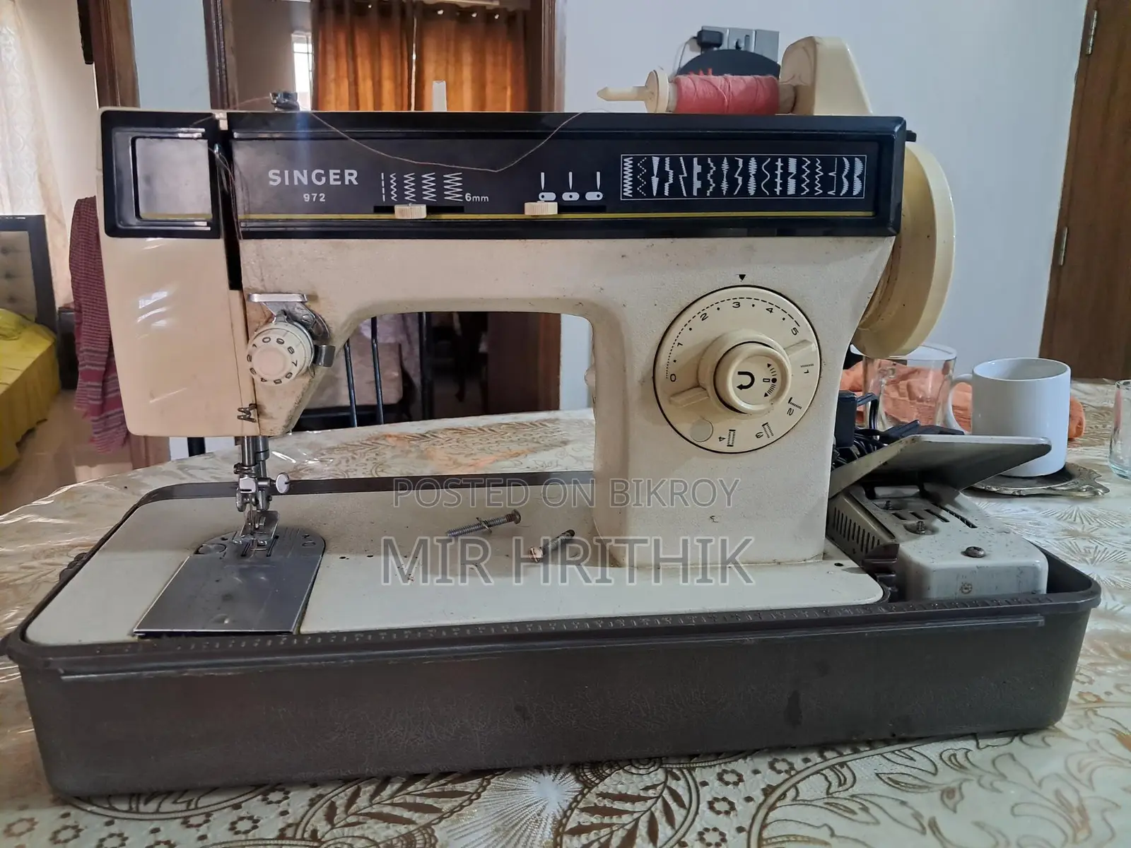Singer Electric Sewing and Embroidery Machine