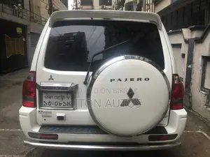 Mitsubishi Pajero Sport 2004 Pearl