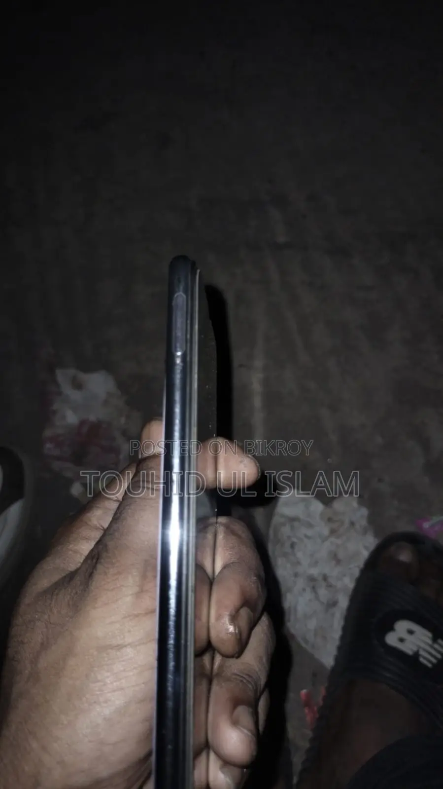 Vivo V21e . (Used)