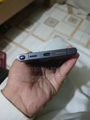 Samsung Galaxy S22 Ultra (Used)