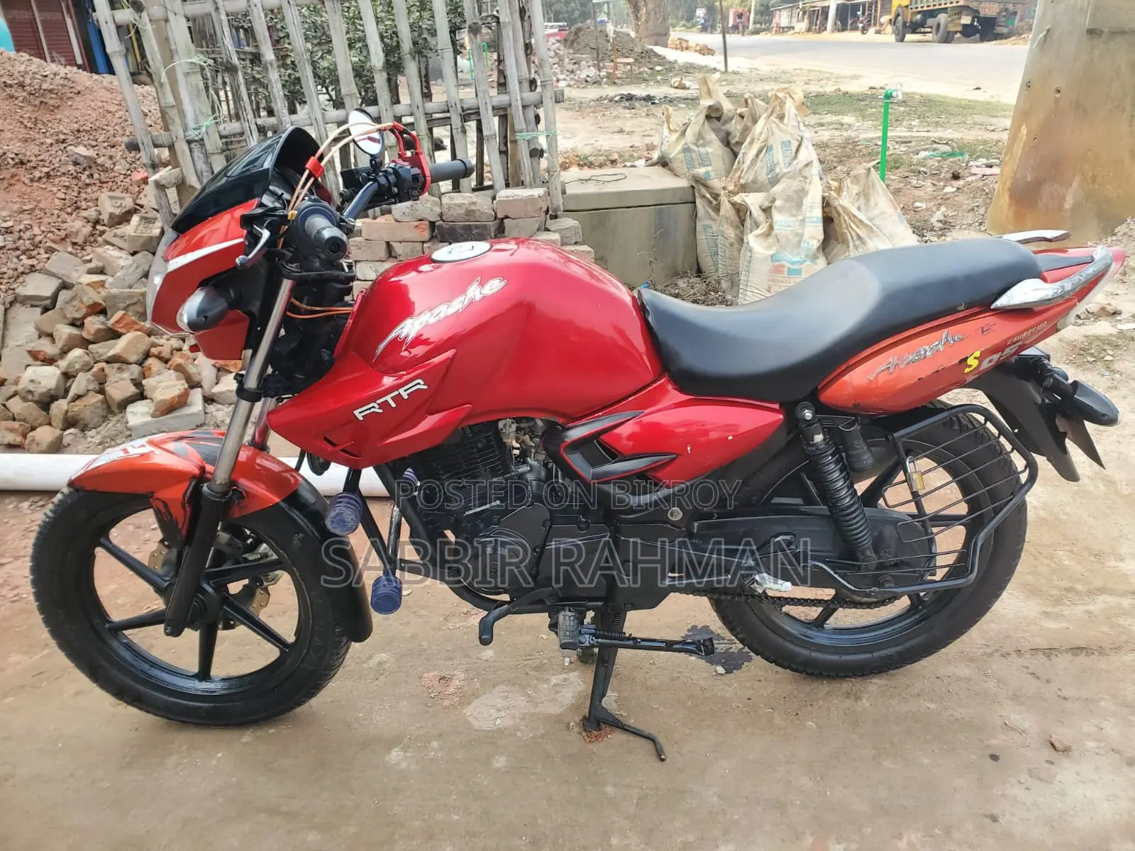 TVS APACHE RTR 150 . 2026