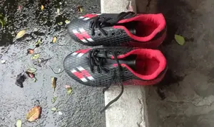 ফুটবল স্পোর্টস সুজ