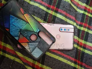 Vivo V15 8-256GB (Used)