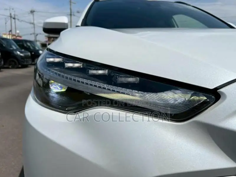Toyota Corolla Cross Z LEATHER, PEARL 2022