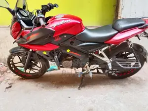 Bajaj Pulsar NS 160 . 2018