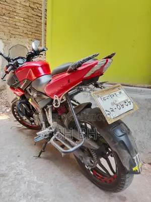 Bajaj Pulsar NS 160 . 2018