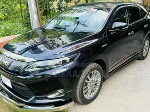 Toyota Harrier Advance Premium 2016