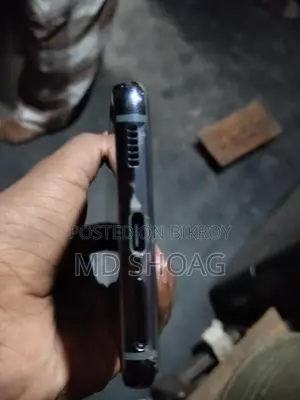 Samsung Galaxy S21 5G (Used)