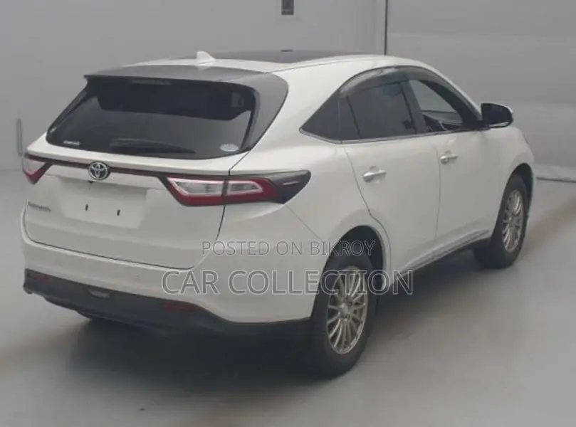 Toyota Harrier 2020