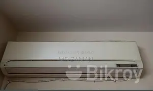 ২ টনের Lg Ac বিক্রয় করা হবে।