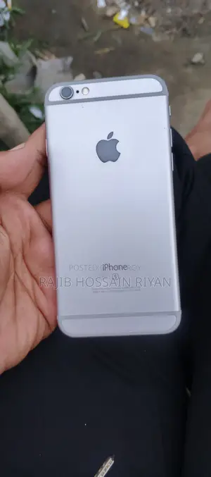 Apple iPhone 6S (Used)